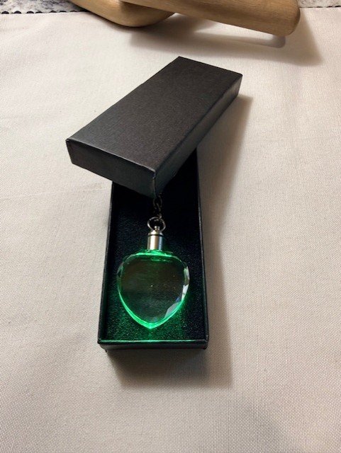 3d personalized crystal heart keychain 3d personalized crystal heart keychain